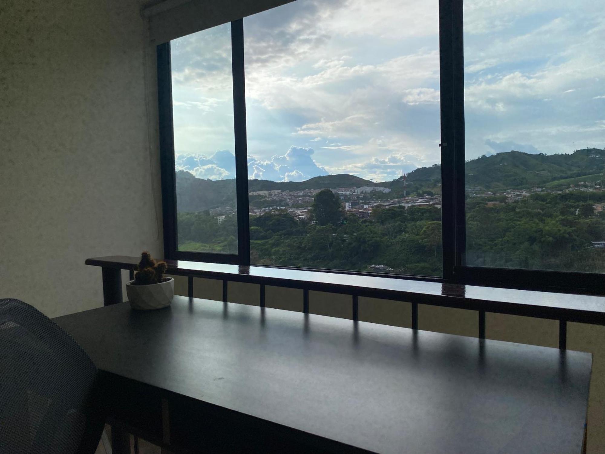 Loft Host Partner Cerca Al Aeropuerto,Expofuturo Y Ukumari Apartamento Pereira Exterior foto